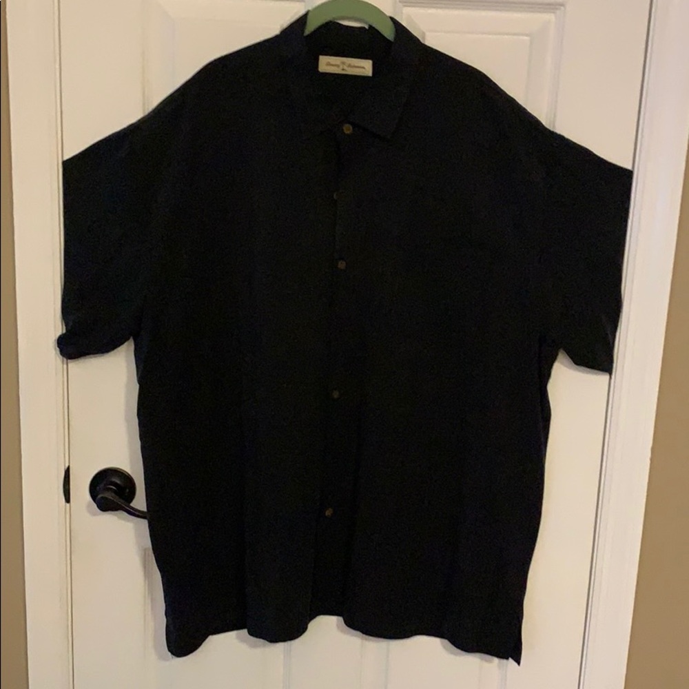 NWOT Black Tommy Bahama Shirt